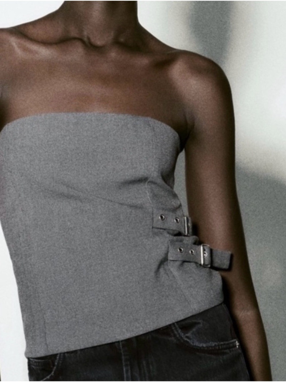 zara gray side buckle strapless tube top - Picture 2 of 2